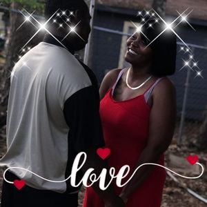 Meet your Posher, Adrienne